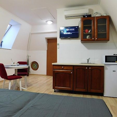 Tulipan Apartman Balatonalmádi Dış mekan fotoğraf