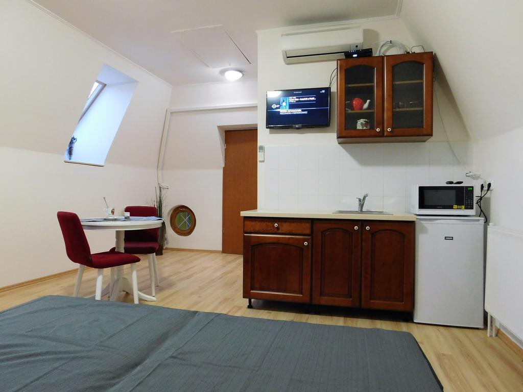 Tulipan Apartman Balatonalmádi Dış mekan fotoğraf